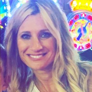 Meet your Posher, Jerilyn